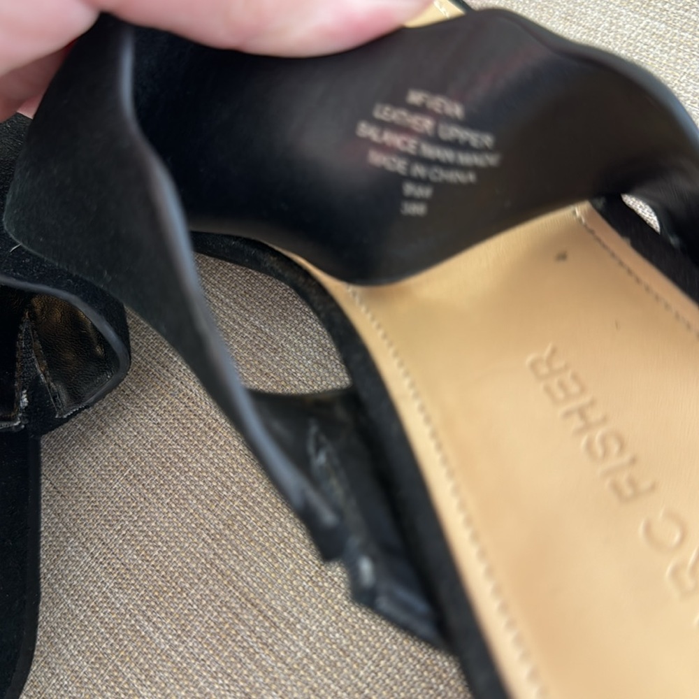 Marc Fischer Suede Sandles - 9 1/2 - Picture 5 of 10